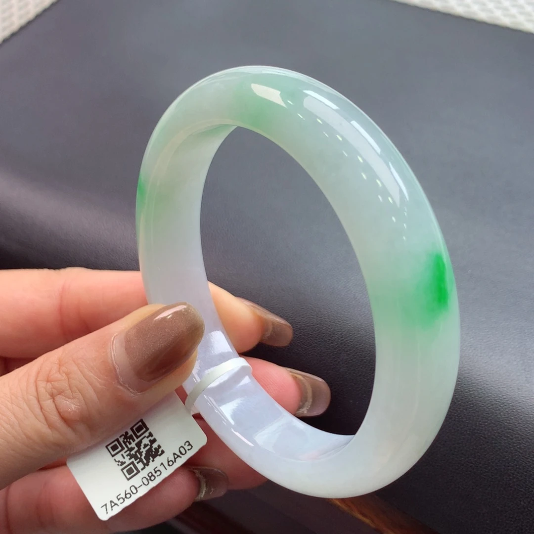 翡翠手镯未镶嵌缅甸翡翠手镯