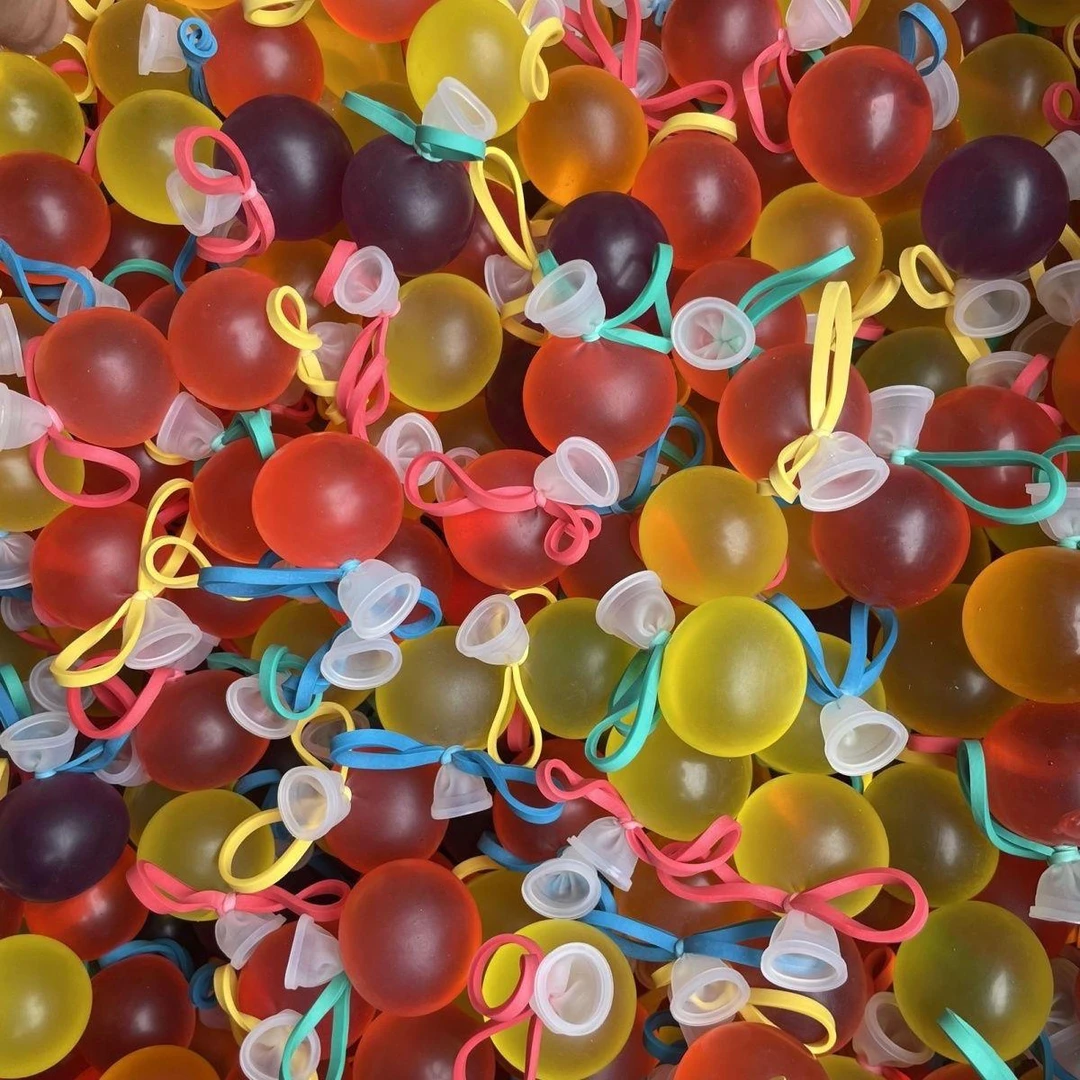 【小扬哥力荐】网红爆款巨峰爆皮葡萄多种口味水果果冻草莓味休闲