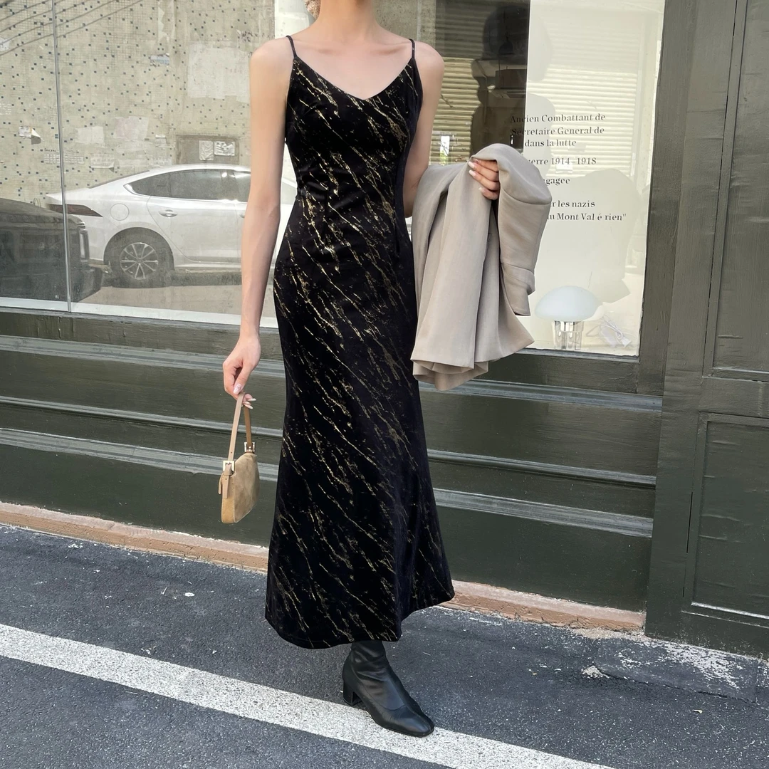 黑金琉璃破碎感丝柔吊带裙礼服裙生日裙