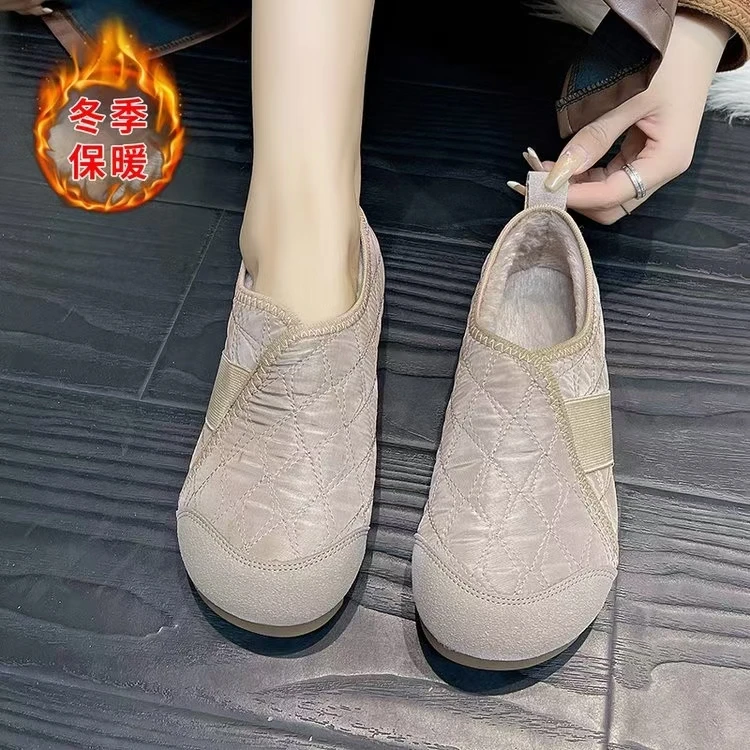 H8802平底浅口一脚蹬防滑妈妈鞋