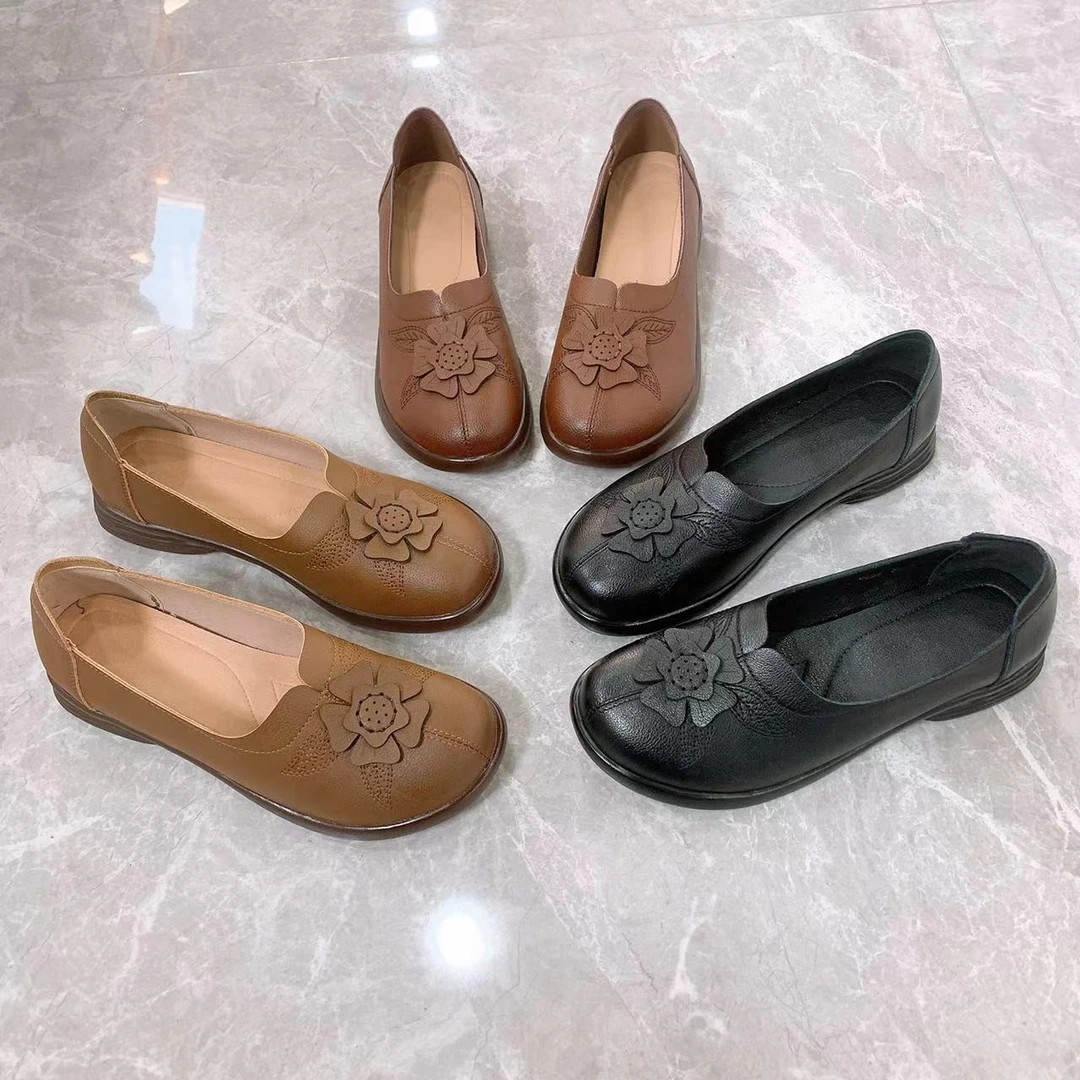 9653真皮牛皮软底闰月妈妈鞋舒适平底防滑中年女鞋复古手工
