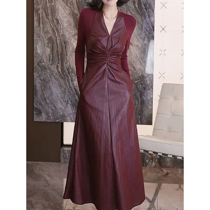 轻奢名媛范时尚拼接V领显瘦连衣裙2025秋季新款气质收腰遮肉A字裙