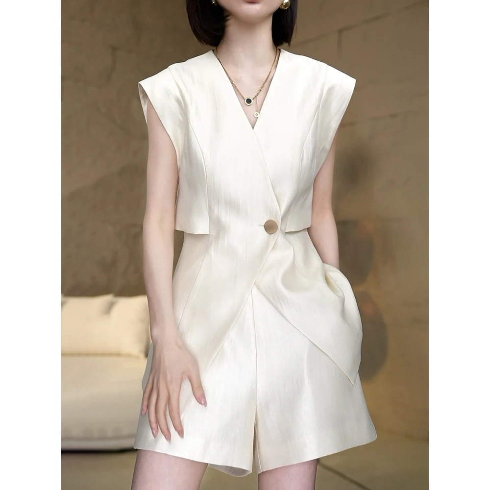 轻奢小香风时尚裤套装女2025夏季新款时尚洋气开衫上衣+纯色短裤