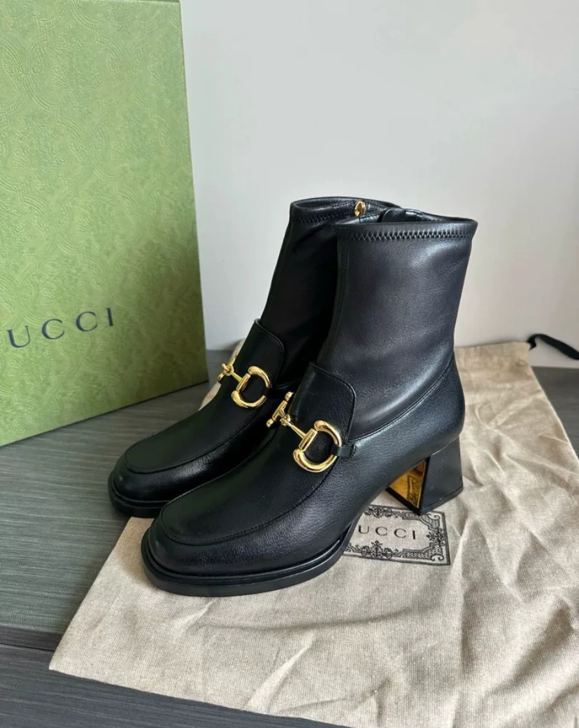 全新未使用 GUCCI/古驰 1955黑金马衔扣方头羊皮短靴35.5码