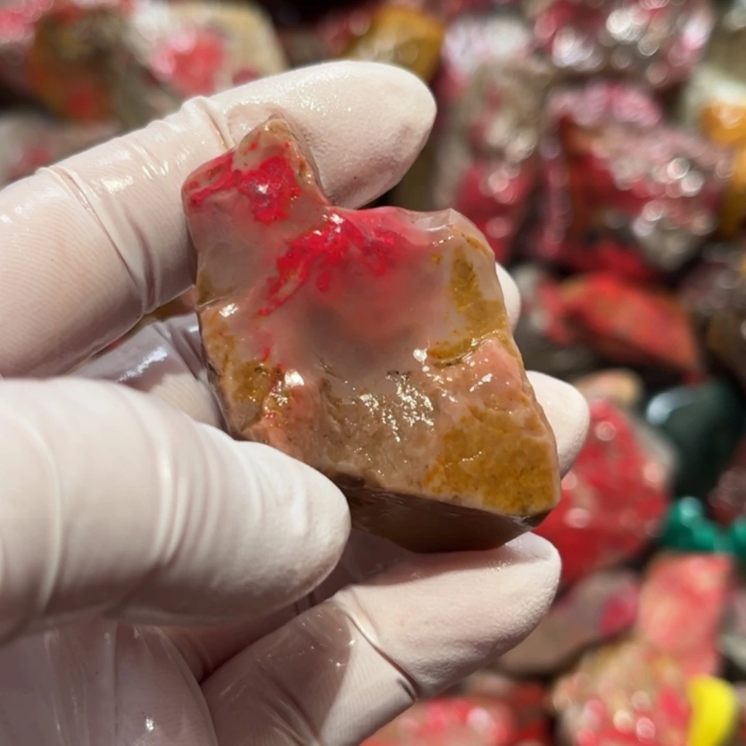 【闪购商品】昌化鸡血石中****司