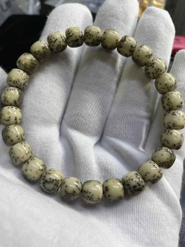 星月菩提，尺寸8.9