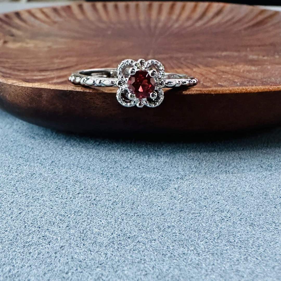 石榴石花苞戒指（多样性发一件）DZ-1212