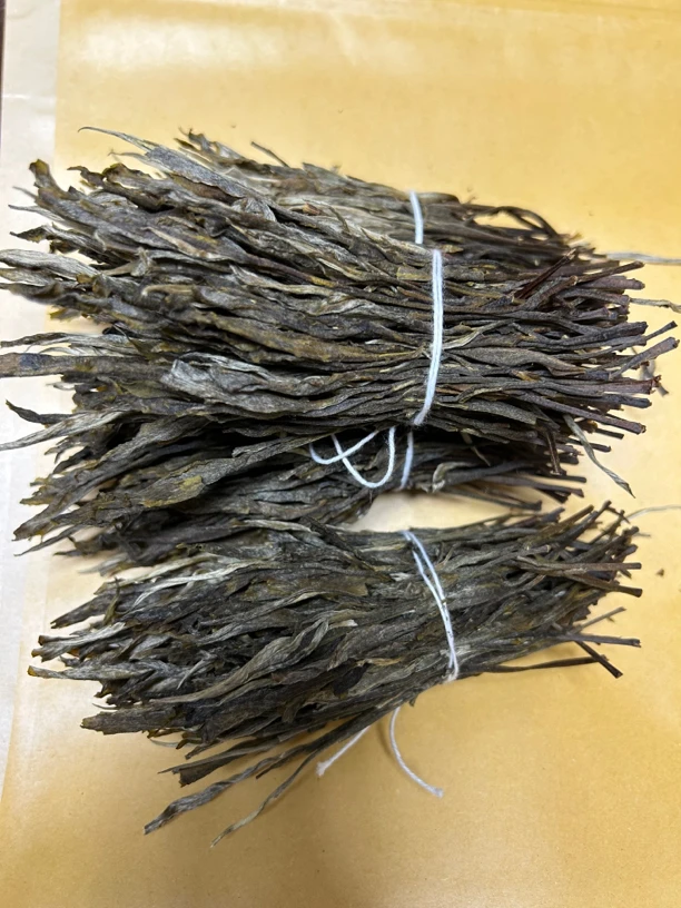 云南古树普洱茶 2025年（特级单株把把茶）扎好的