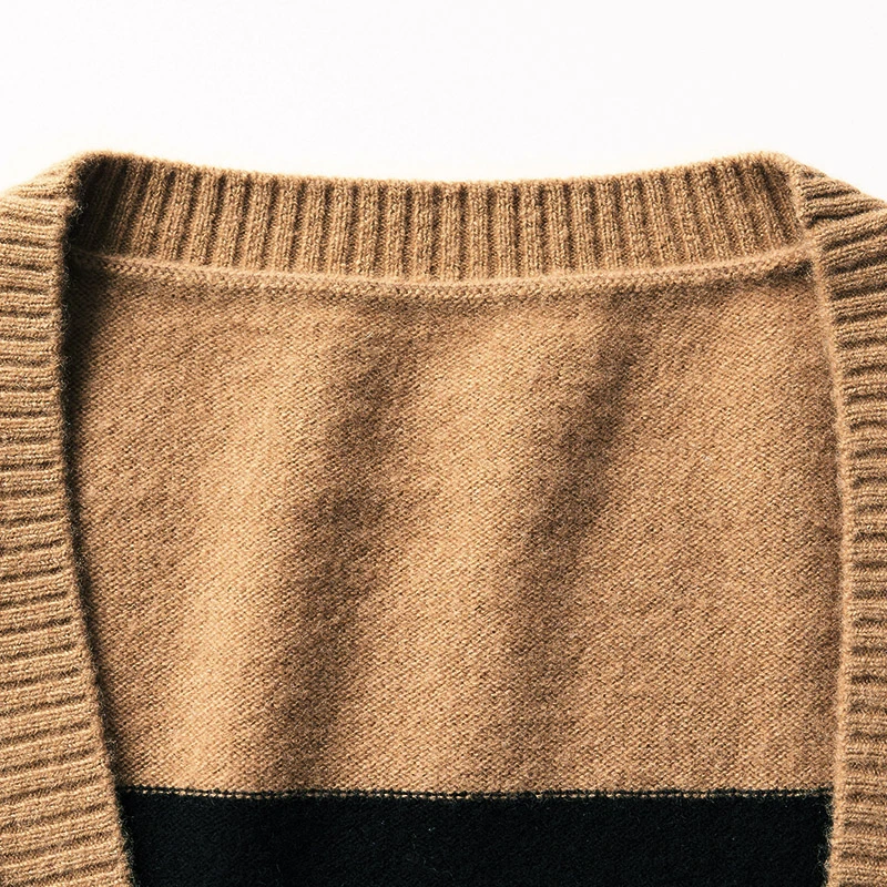 北方鹿 早秋新品气质撞色条纹宽松单排扣V领羊毛女士针织开衫2539