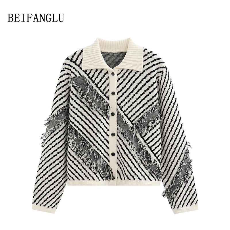 北方鹿 绵羊毛2024秋冬斜纹提花流苏POLO领针织衫6656