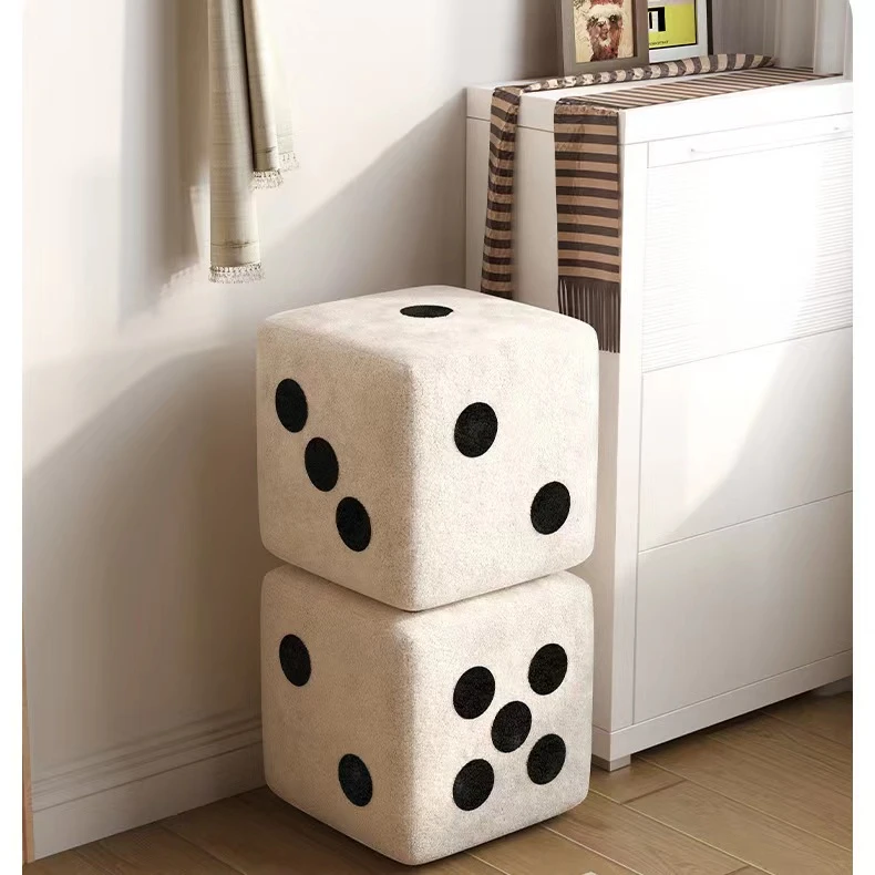 家用门口换鞋凳骰子小凳子创意坐墩羊羔绒客厅门口脚凳筛子小矮凳