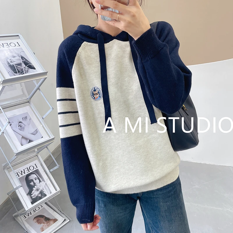 阿咪-F023年新款拼色小熊连帽套头毛衣女宽松休闲针织衫外搭上衣