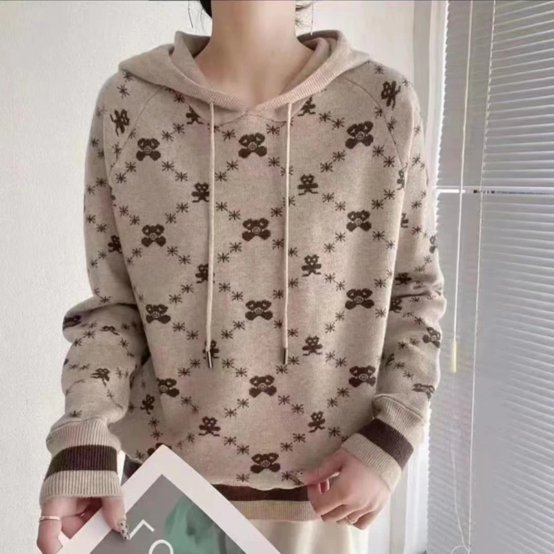 阿咪-连帽套头针织卫衣秋冬新款时尚提花宽松显瘦长袖针织衫毛衣