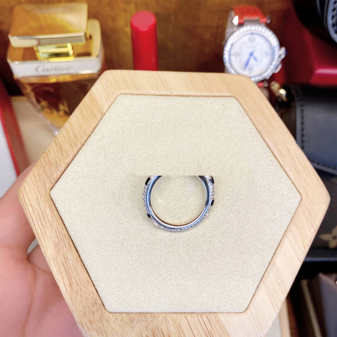 925银合成锆石戒指 厚镀1MIL卡卡斑点娇羞豹子经典款戒指dois12