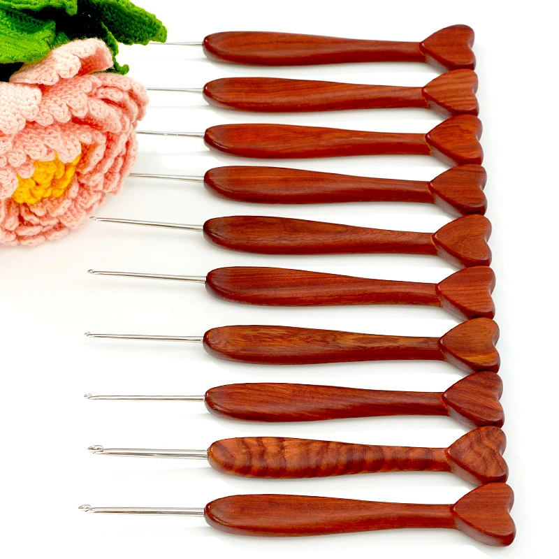 爱心血檀木木柄钩针纯手工打磨不锈钢针头diy编织钩针工具