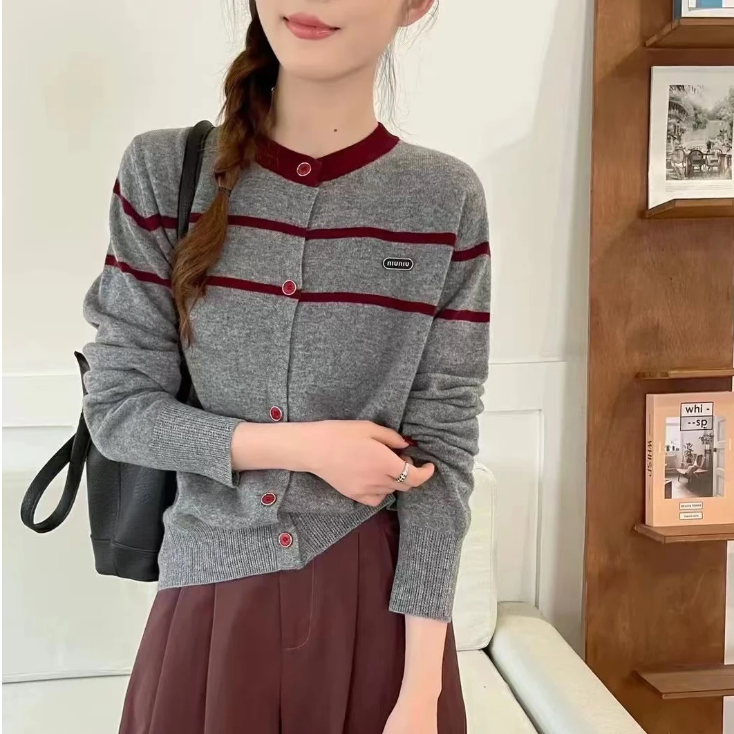 爆点家春季新款扣号701-800号链接找到相应编码下单毛针织开衫