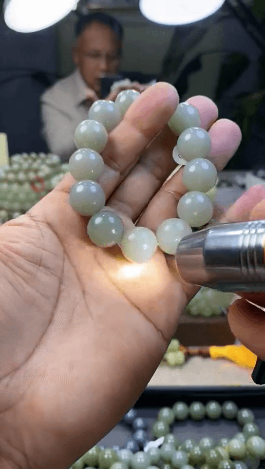 【闪购商品】和田玉（糖玉）挂件未镶嵌.