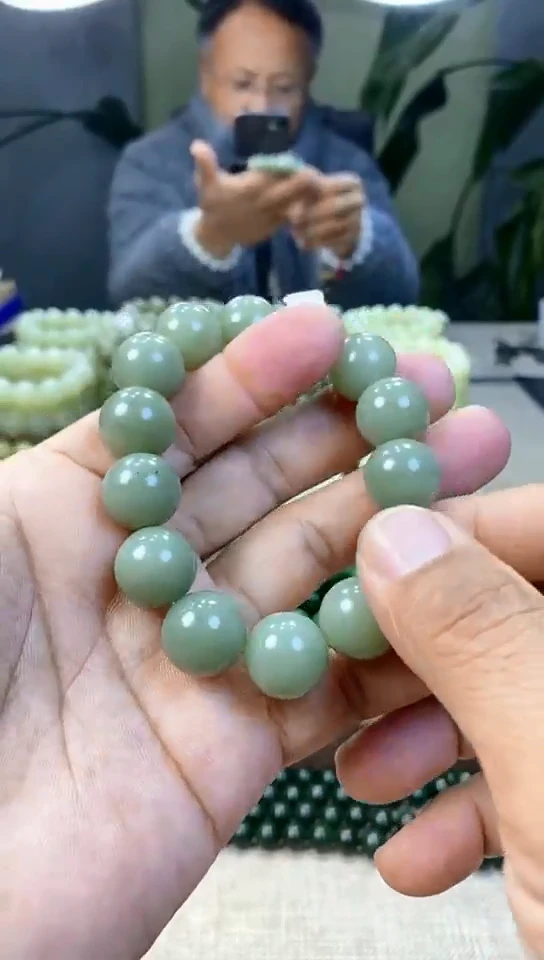 【闪购商品】和田玉手链未镶嵌.