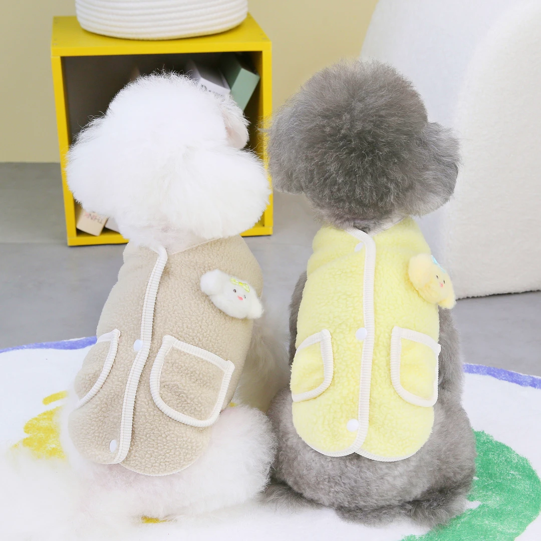宠物衣服厂家批发狗服装宠物服装秋冬泰迪猫咪用品23卡通小兔绒衣