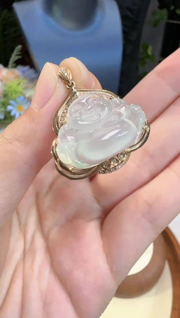 【闪购商品】翡翠颈饰18K金镶嵌挂件