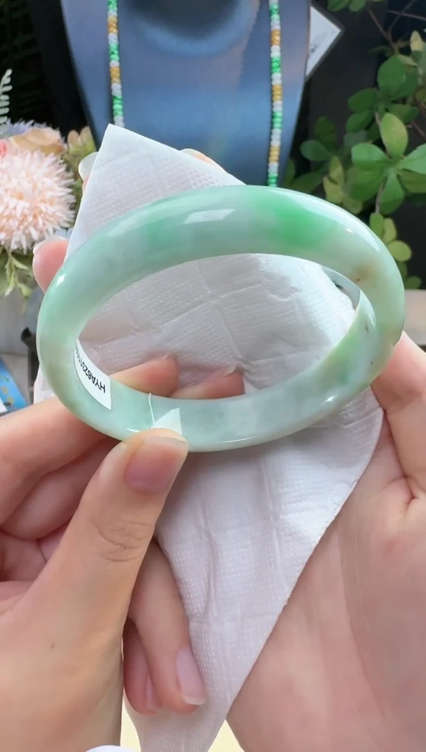 【闪购商品】翡翠手镯未镶嵌手镯