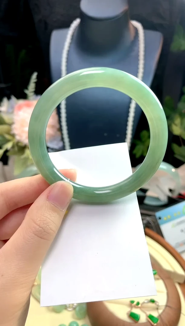 【闪购商品】翡翠手镯未镶嵌手镯