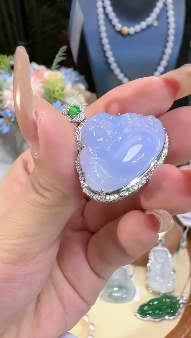 【闪购商品】翡翠颈饰18K金镶嵌吊墜