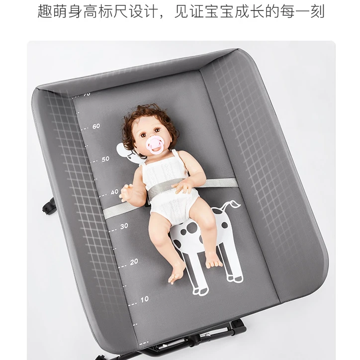 新生婴儿宝宝尿布台