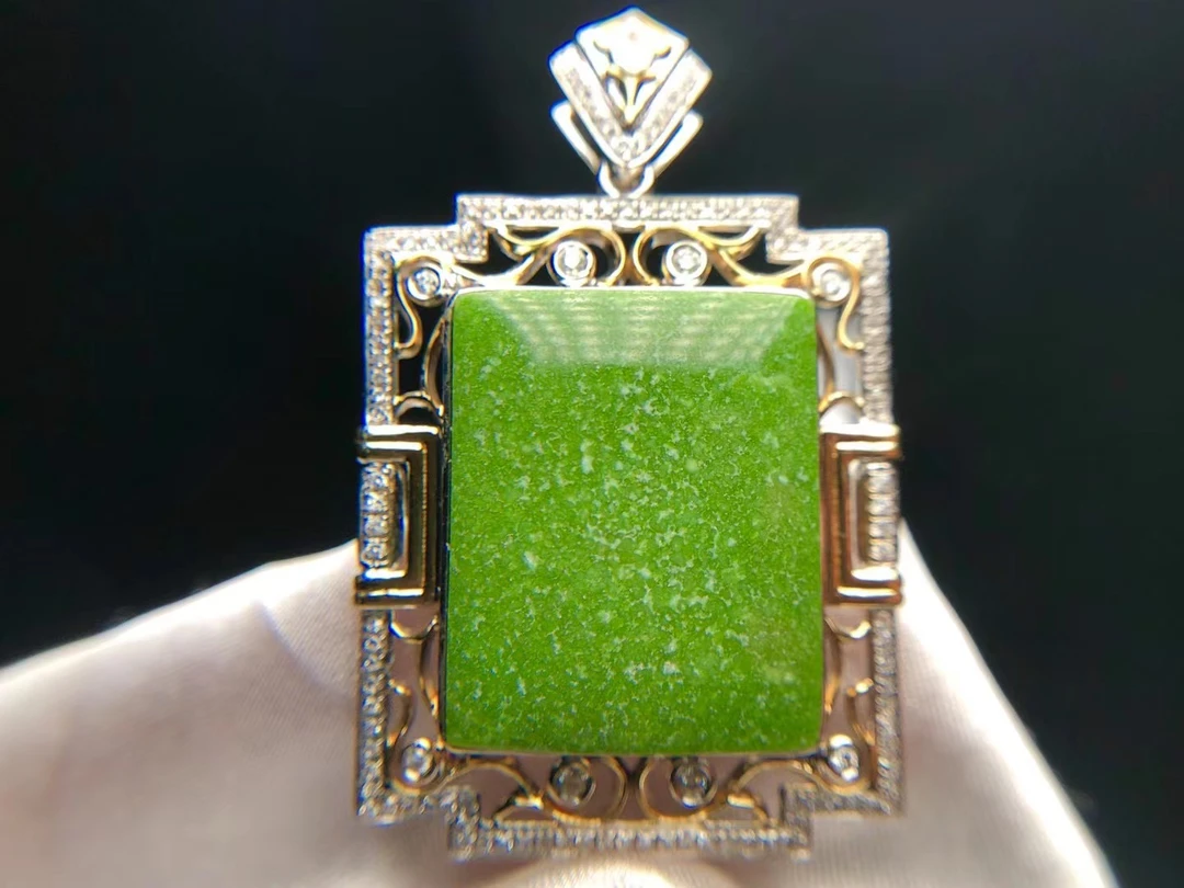 新品菜籽黄玉化吊坠