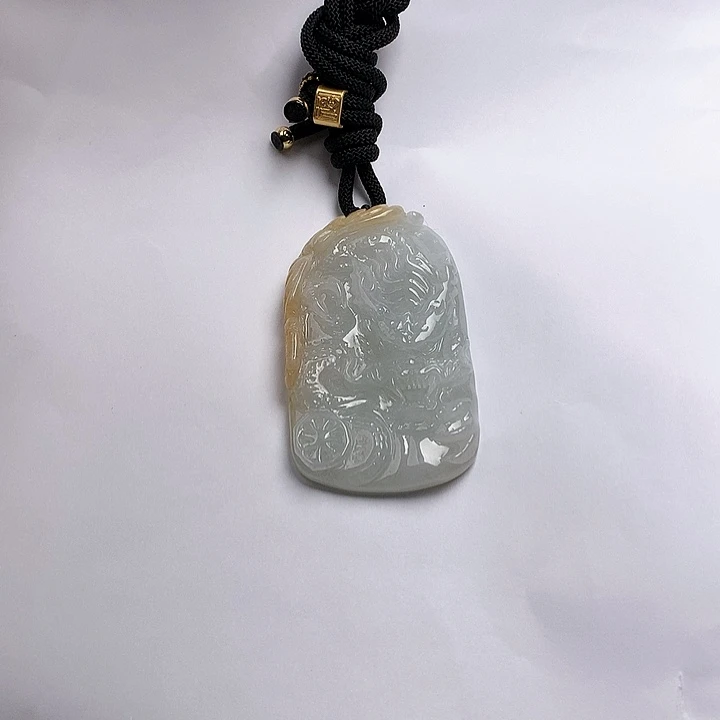 【闪购商品】翡翠颈饰未镶嵌唯*11111111111