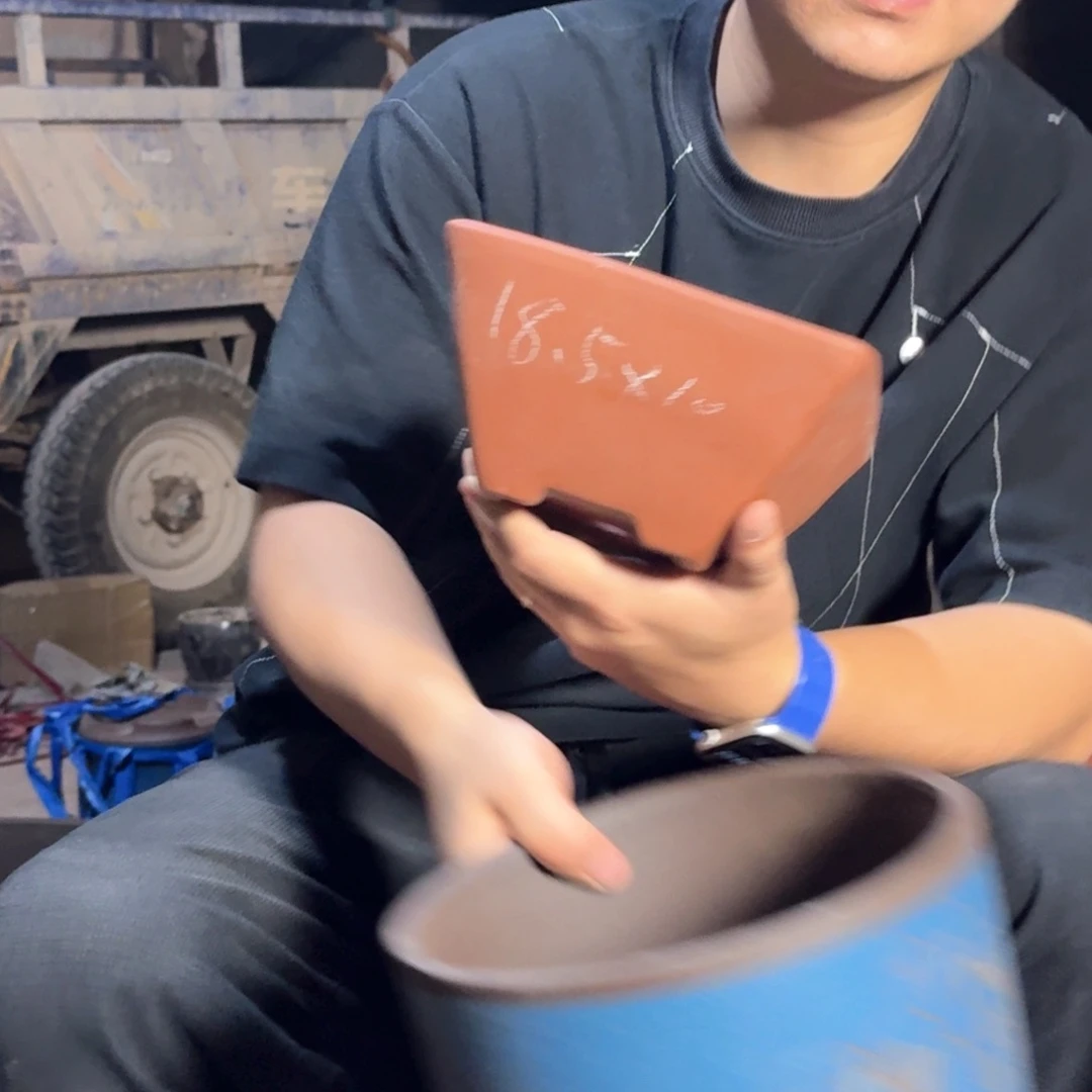 紫砂20CM（含）-50CM（不含）