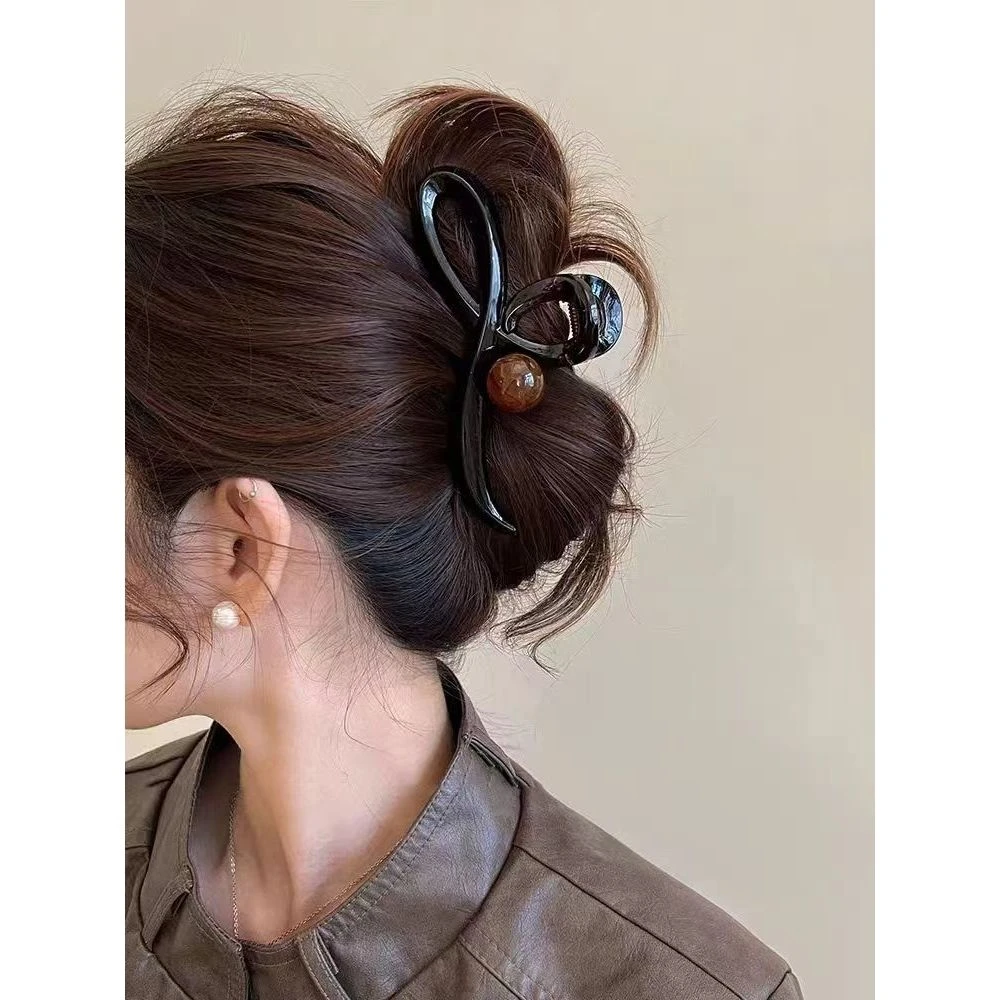 七夕礼物高质量发夹女后脑勺高级感轻奢风盘发鲨鱼夹高端抓夹简约