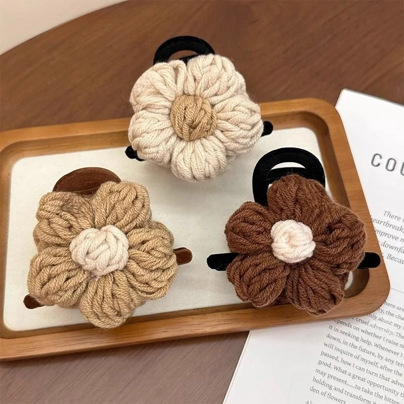 简约可爱慵懒毛线花朵发夹女后脑勺高马尾盘发抓夹秋冬小号鲨鱼夹