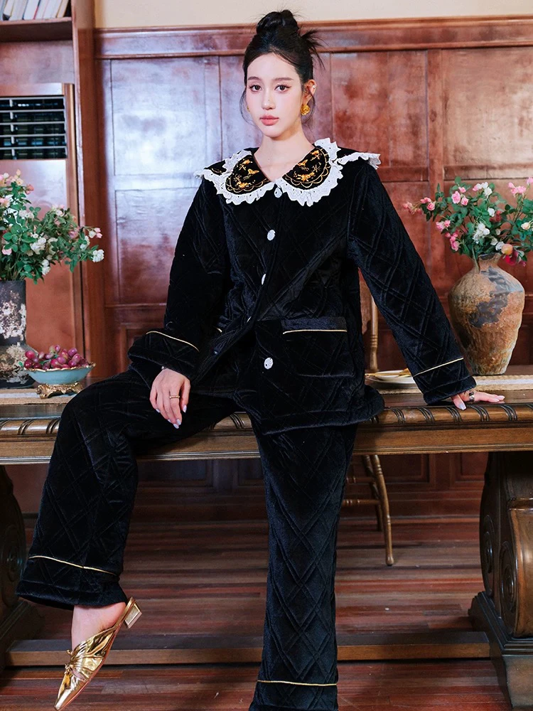 原创丝绒刺绣撞色三层加厚夹棉睡衣两件套宽松加绒家居服套装冬新