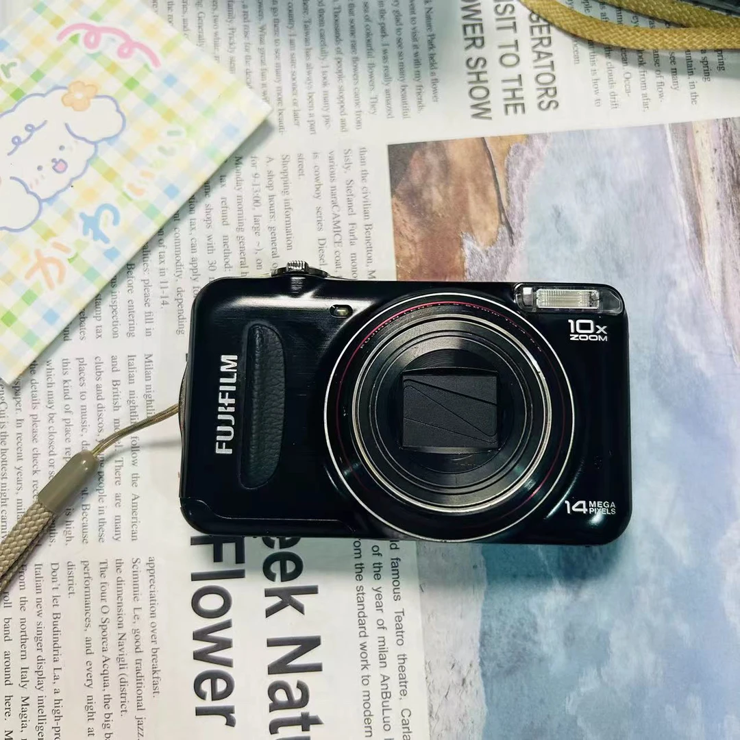 95新 Fujifilm/富士 富士t305 1400w像素 10倍光学变焦 可拍月亮
