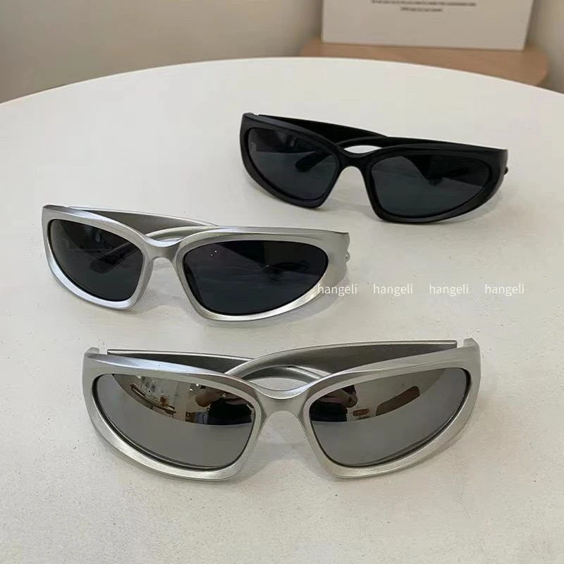 千禧未来科技感朋克墨镜男女潮人网红街拍机能风欧美复古太阳眼镜