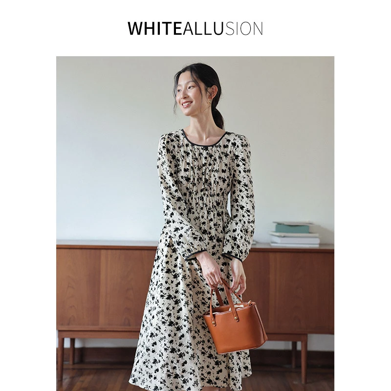 年终大促【1243】法式复古碎花收腰连衣裙气质显瘦中长款裙子