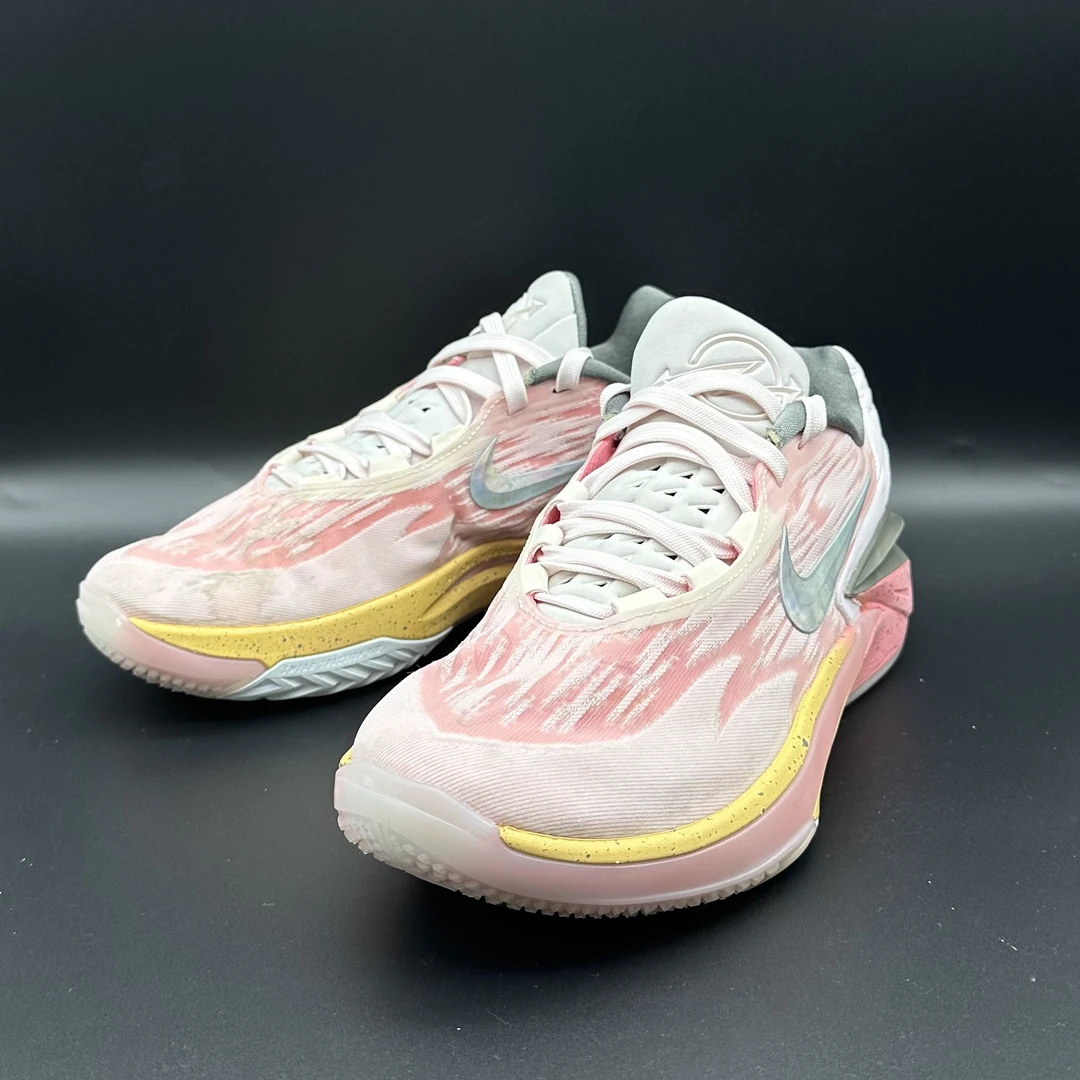 （42.5码）Nike GT Cut2 水蜜桃 实战篮球鞋/粉/95新配盒/公价1449