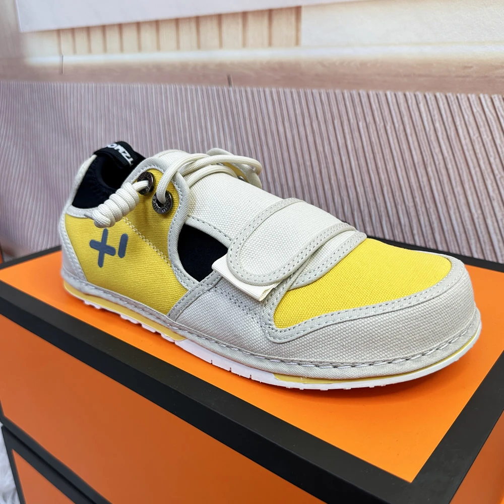 丑萌鞋运动休闲帆布鞋女魔术贴2024新款春夏季情侣透气低帮