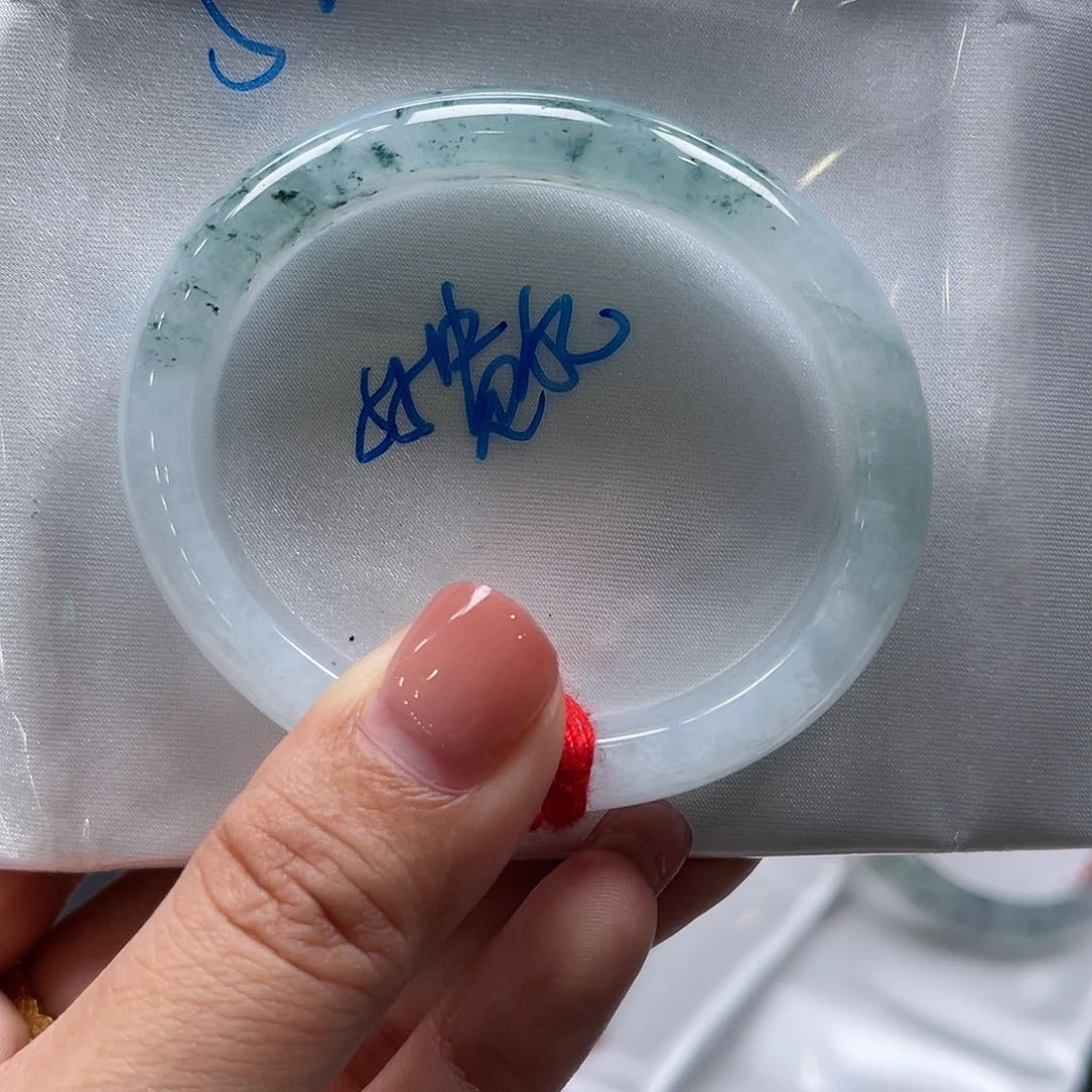 翡翠手镯未镶嵌6号