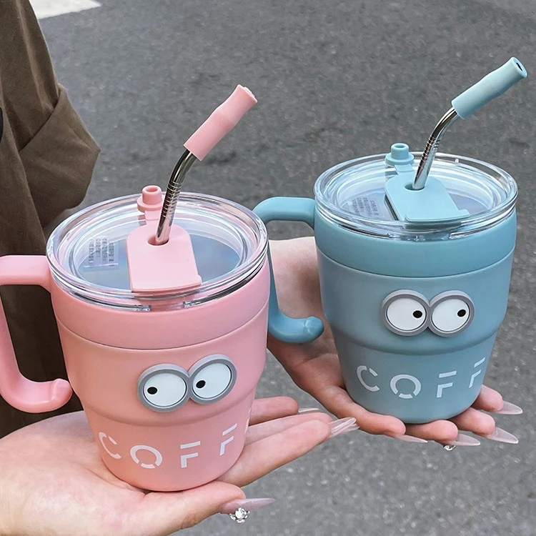 新款保温咖啡杯带手柄随行杯办公室吸管杯可爱保冷杯子便携直饮杯
