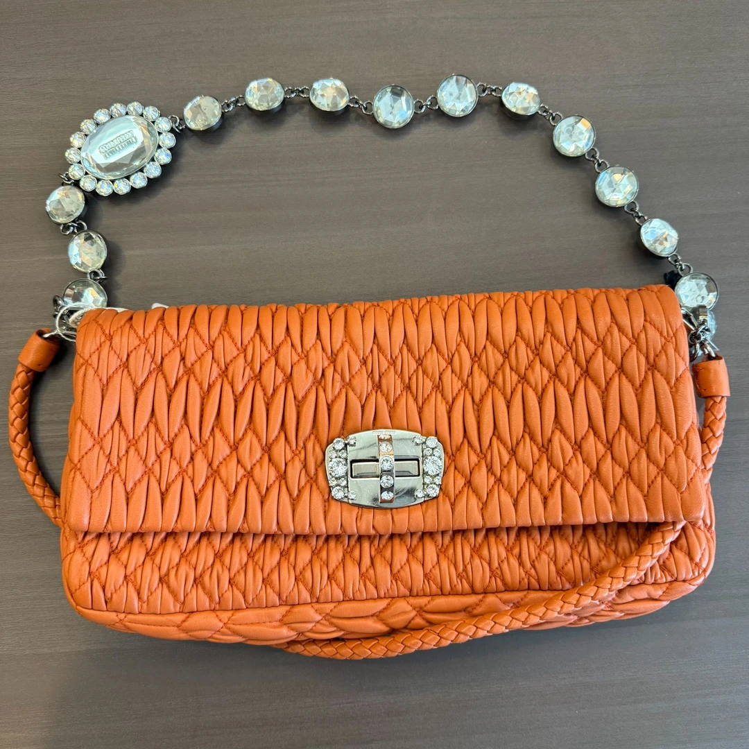 95新 MIU MIU/缪缪 橙色带钻单肩斜挎包/云海优选/54482