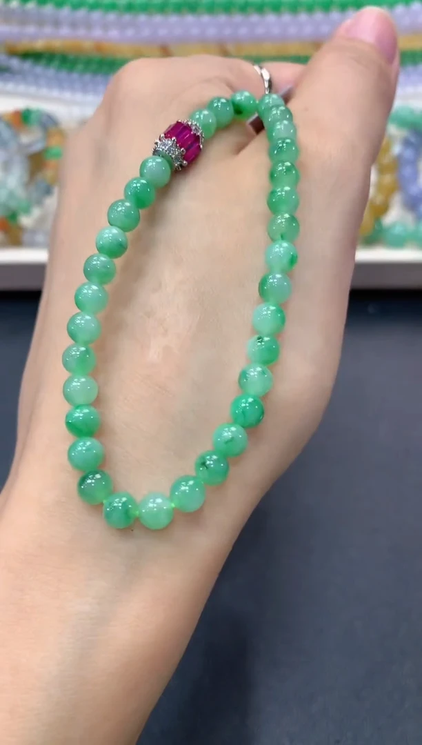 【闪购商品】翡翠手串未镶嵌w31