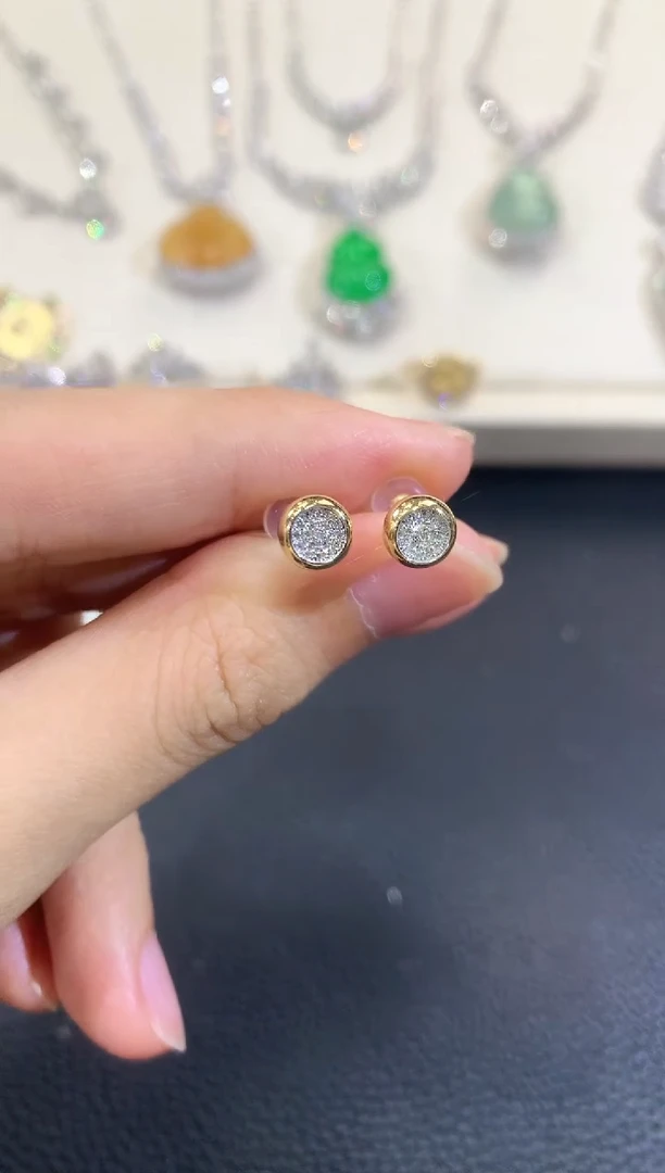 【闪购商品】钻石耳饰18K金镶嵌w1多样性一件发货
