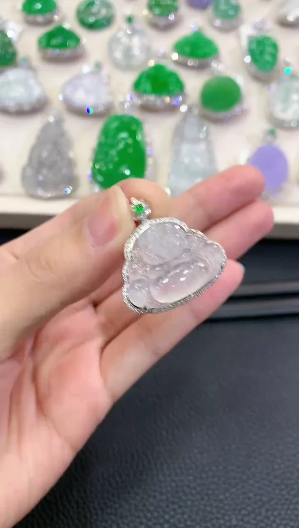 【闪购商品】翡翠吊坠(不含链)18K金镶嵌a43