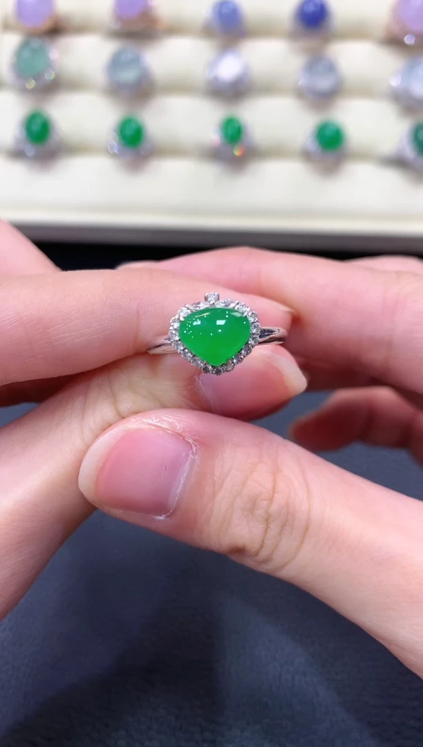 【闪购商品】翡翠戒指18K金镶嵌a78