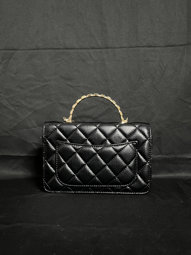 LQ-WITH-QUEEN真皮女包晚宴小手提黑色