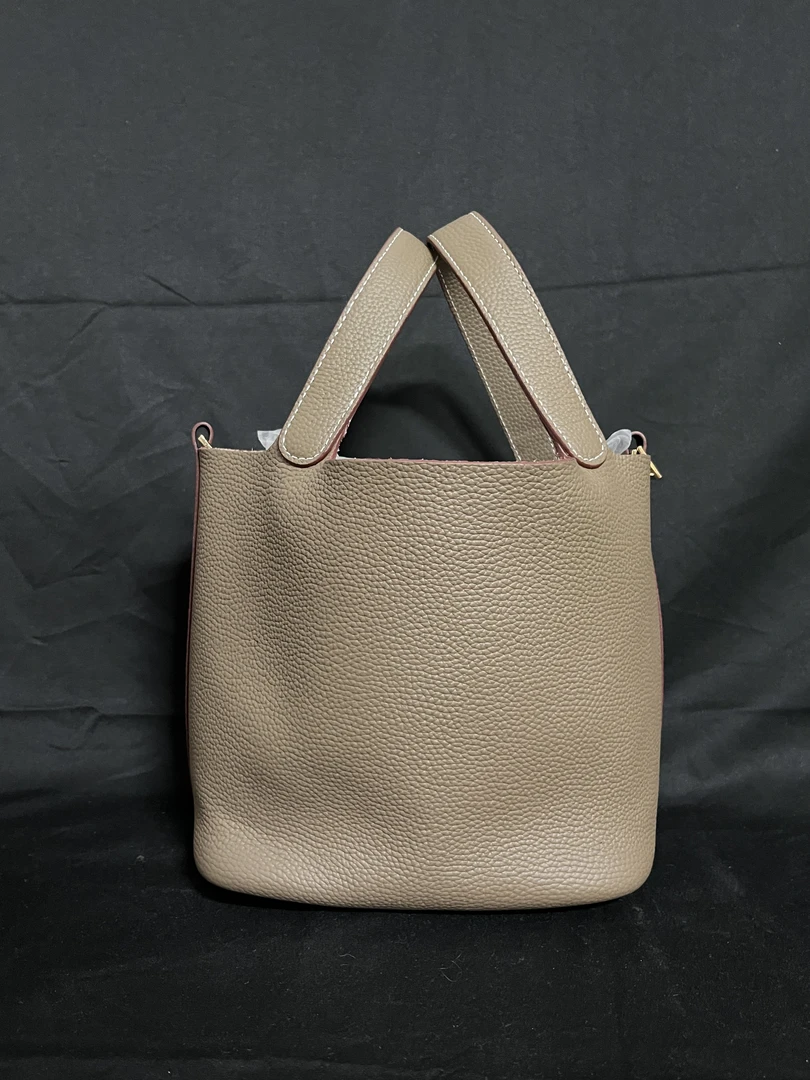 LQ-WITH-QUEEN真皮女包篮子灰色