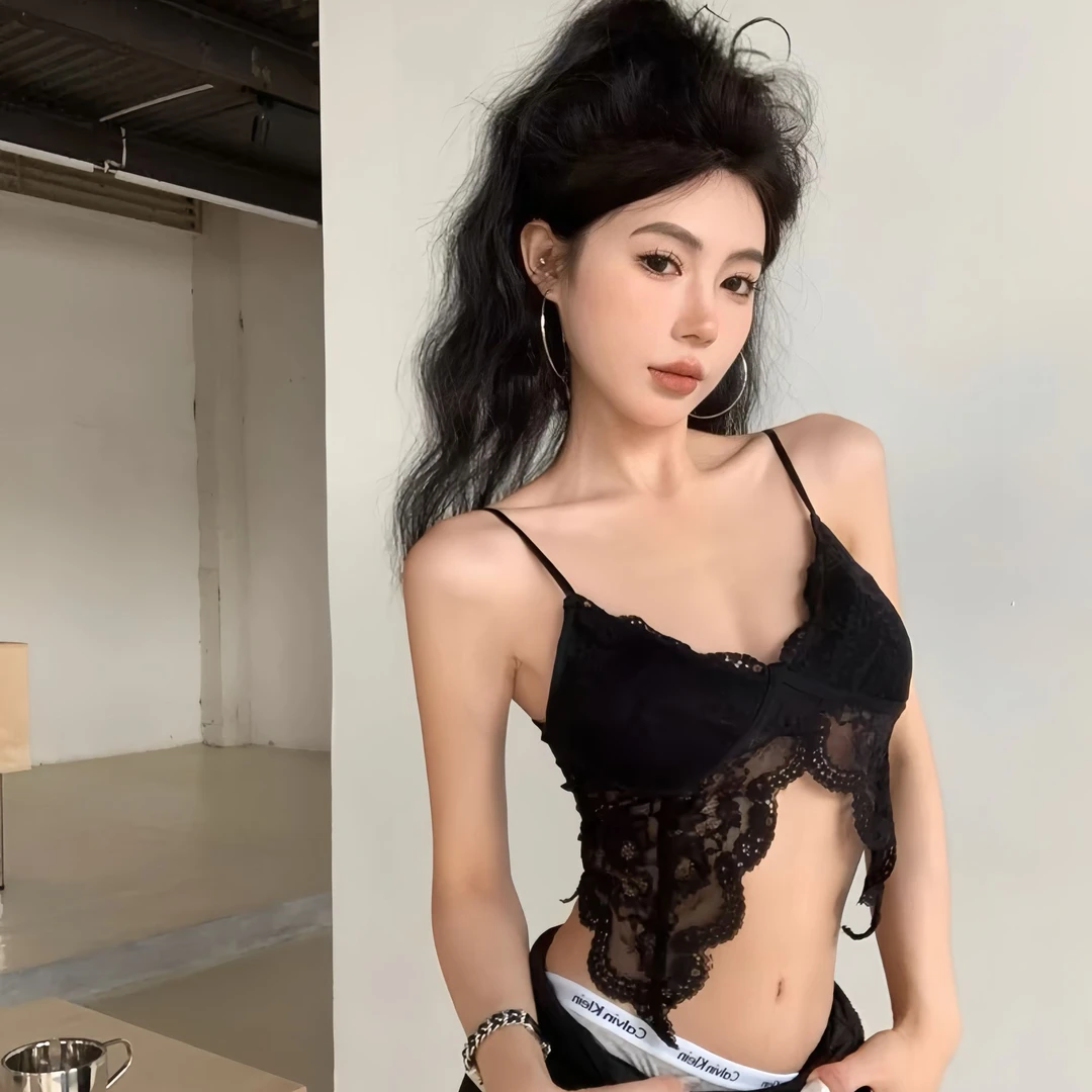2024秋冬性感辣妹省钱风黑色蕾丝美背修身显瘦内搭吊带背心
