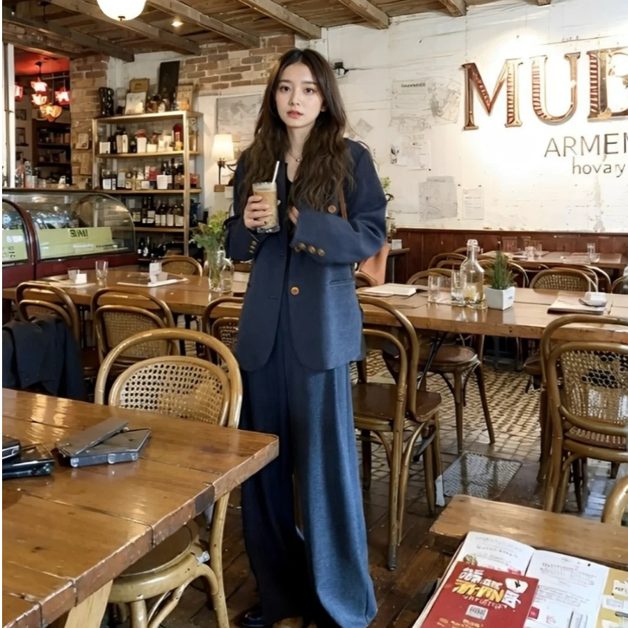 大码女装高级感宽松西装套装胖mm时尚气质蓝色西服阔腿裤两件套装